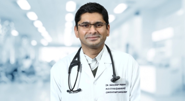 Dr Sandeep Parekh, Best Cardiologist in Punjab, Best Heart Specialist in Kharar, Best Cardiologist for Angioplasty at Shalby Hospital Mohali, Best Doctor for Heart Attack in Mohali, Best Doctor for Echocardiography in Mohali